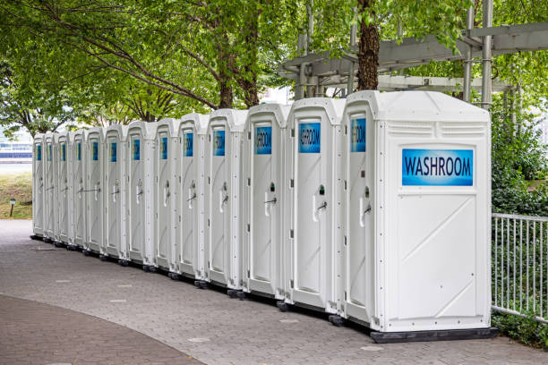 Best Portable bathroom rental  in Northgate, OH